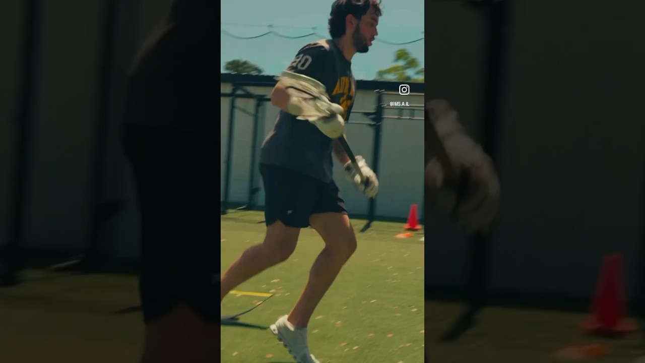 Pour in some agility and sprinkle some finesse to the #menslacrosse game. #lacrosse #lax